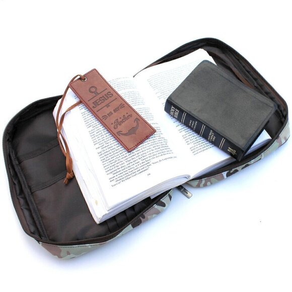 MWB-5007 Montana West Camouflage Pattern Print Canvas Bible Cover & Bookmark - Picture 4 of 15